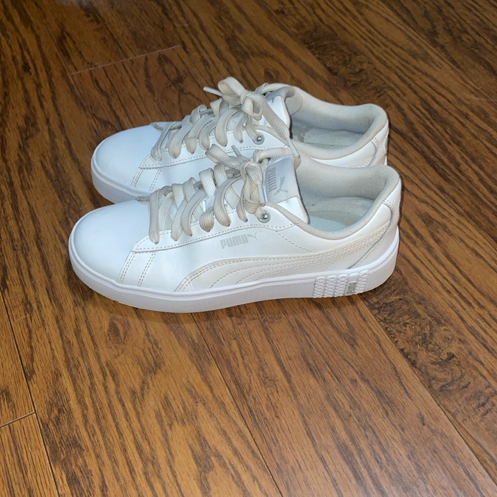 Puma Smash Platform V3 Sneaker